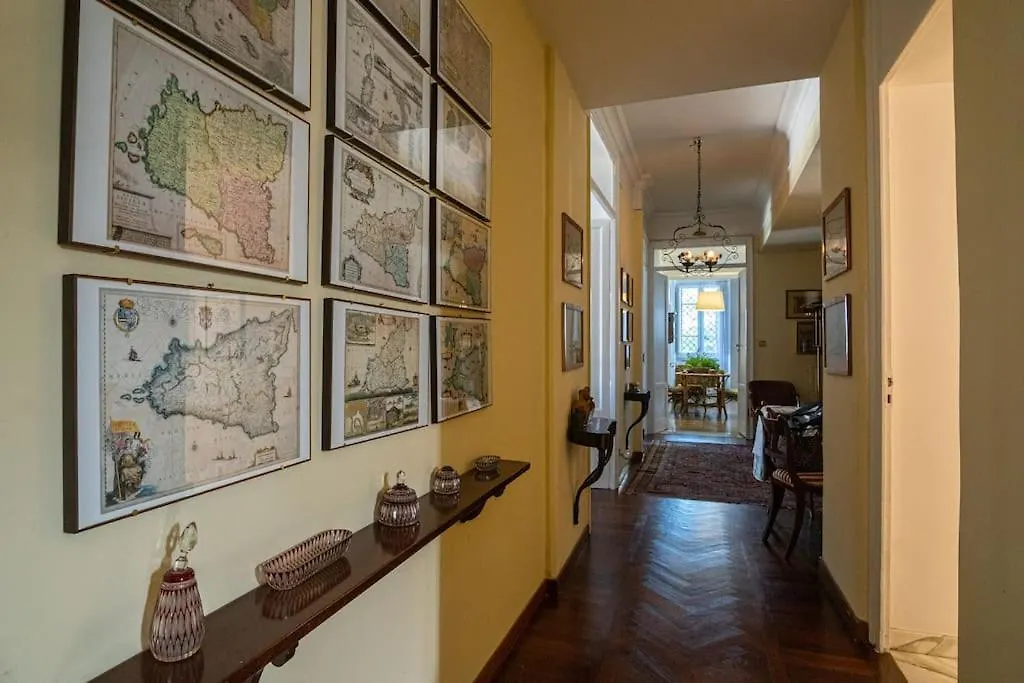 Palermo 3 Bedrooms Apartment Historic Center Italy