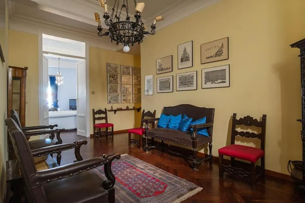 Palermo 3 Bedrooms Apartment Historic Center
